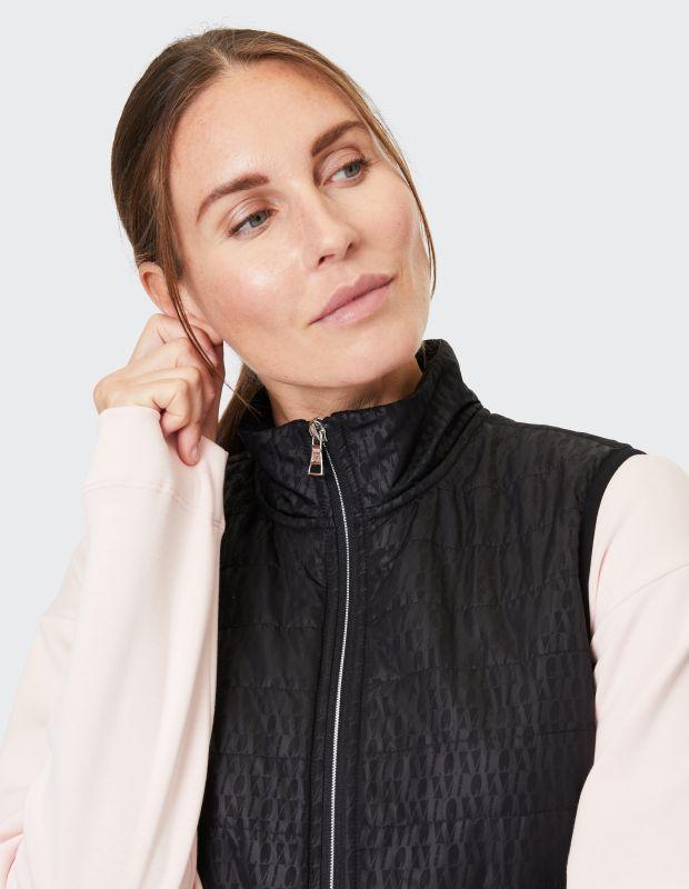 Joy Sportswear Weste XENIA Hybrid Weste mit grafischem Allover-Print Sonderangebot der Fabrik