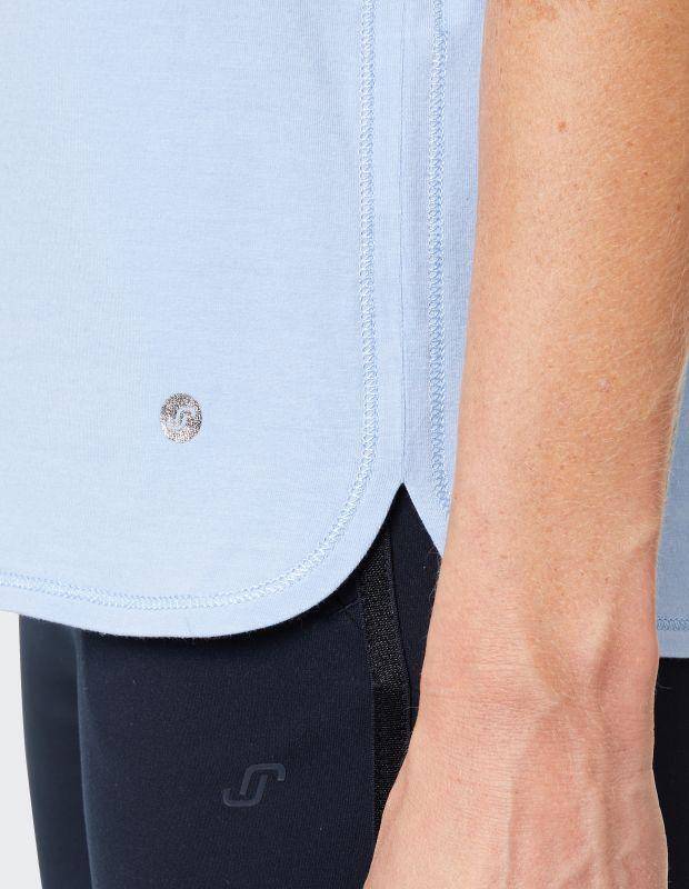Joy Sportswear T-Shirt LUZIE Lockeres Shirt mit floralem Front-Print Nur noch ein Tag übrig
