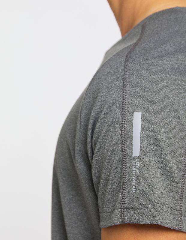 Joy Sportswear T-Shirt QUIRIN Sport-Shirt mit modischem V-Ausschnitt Valentinstagsangebot