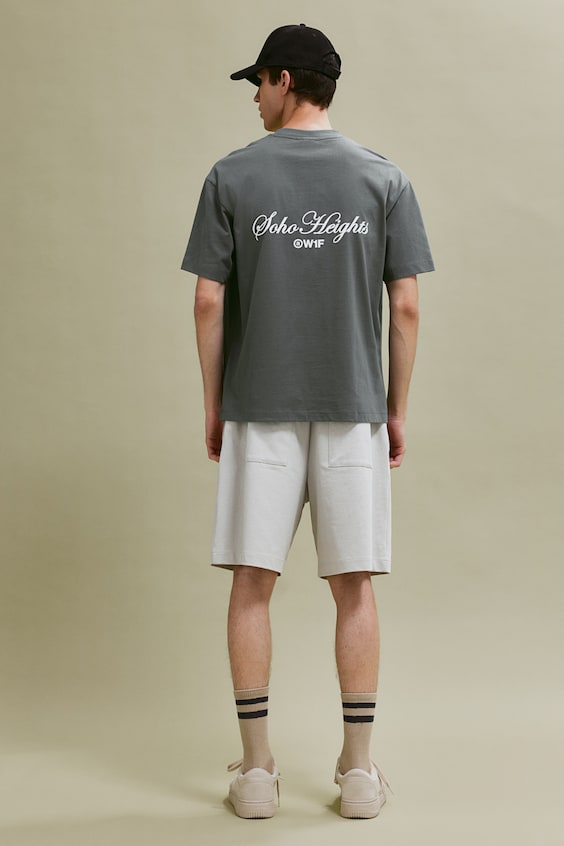 ﻿HM Bedrucktes T-Shirt in Loose Fit Versandkostenfrei