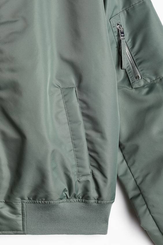 HM Loose Fit Bomber jacket Preisnachlass