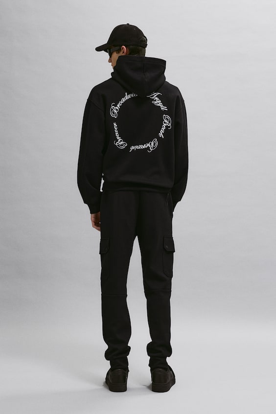 HM Bedruckter Hoodie in Oversized Fit Black Friday