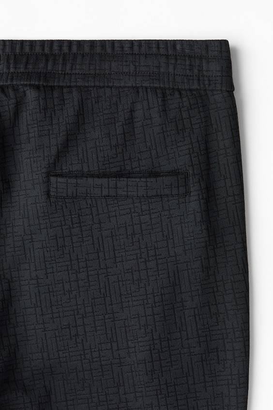 HM Strukturierte Hose im Slim Fit Jubiläumsangebot