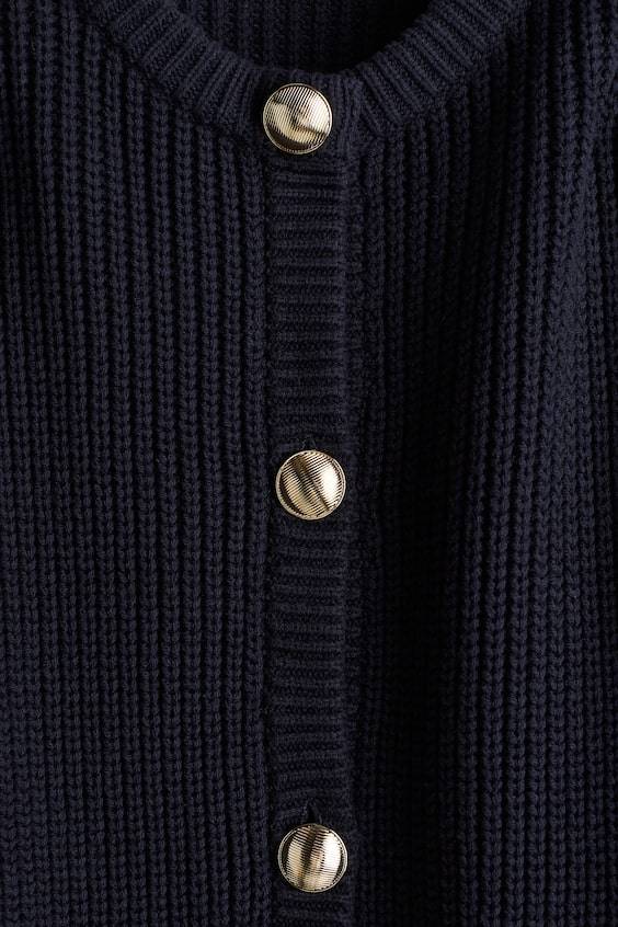 HM Cardigan in Rippstrick Begrenzte Freigabe