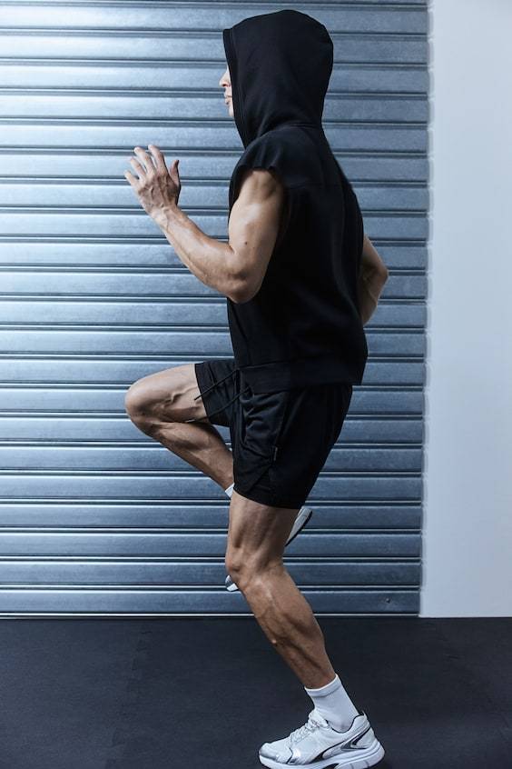 HM DryMove ™ 2-in-1 Sportshorts im Angebot