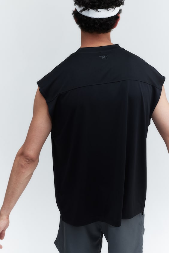 HM Loose Fit Sports vest top in DryMove™ Fabrikpreis
