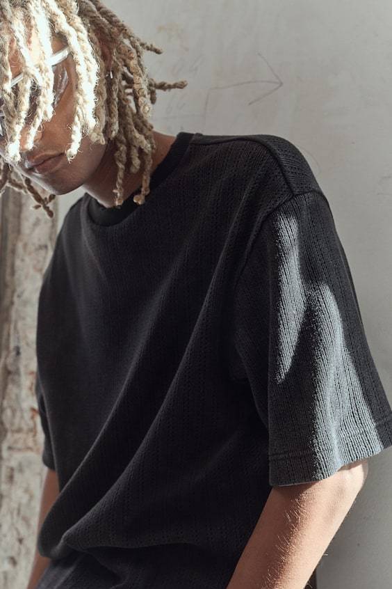 HM Kastiges T-Shirt aus Pointelle-Jersey Black Friday