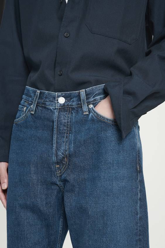 HM SIGNATURE JEANS – GERADES BEIN Saisonale Angebote