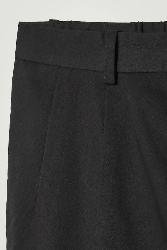 HM BAUMWOLLHOSE MIT FALTEN Riesige Ersparnisse