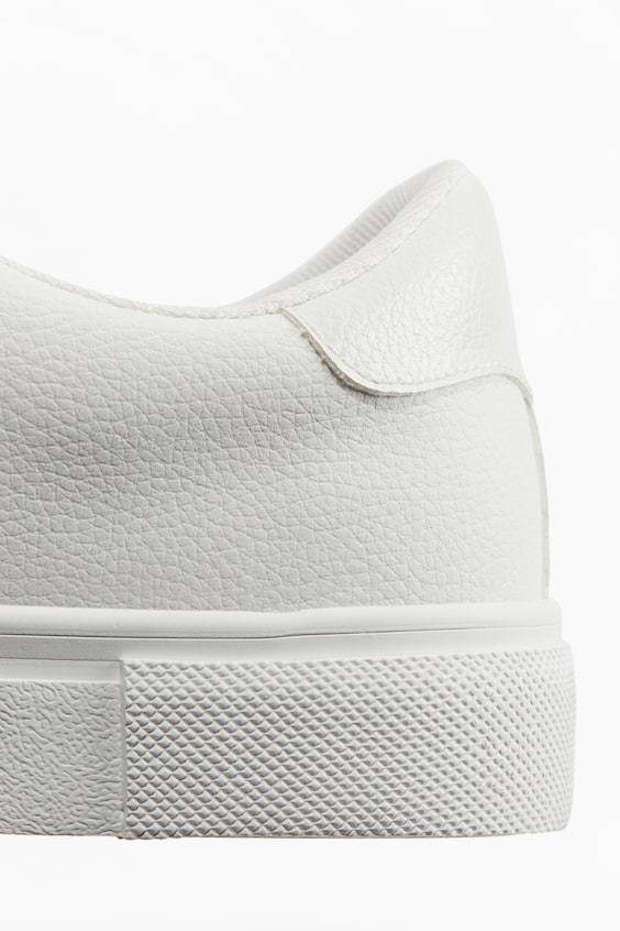 HM Sneaker Bis zu 50% Rabatt