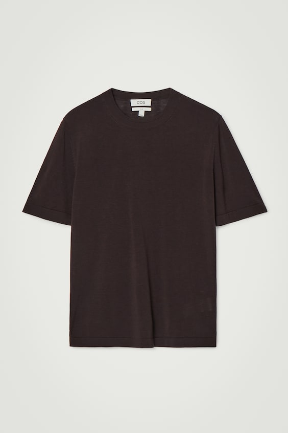 HM SCHMAL GESCHNITTENES STRICK-T-SHIRT AUS SEIDE 2025