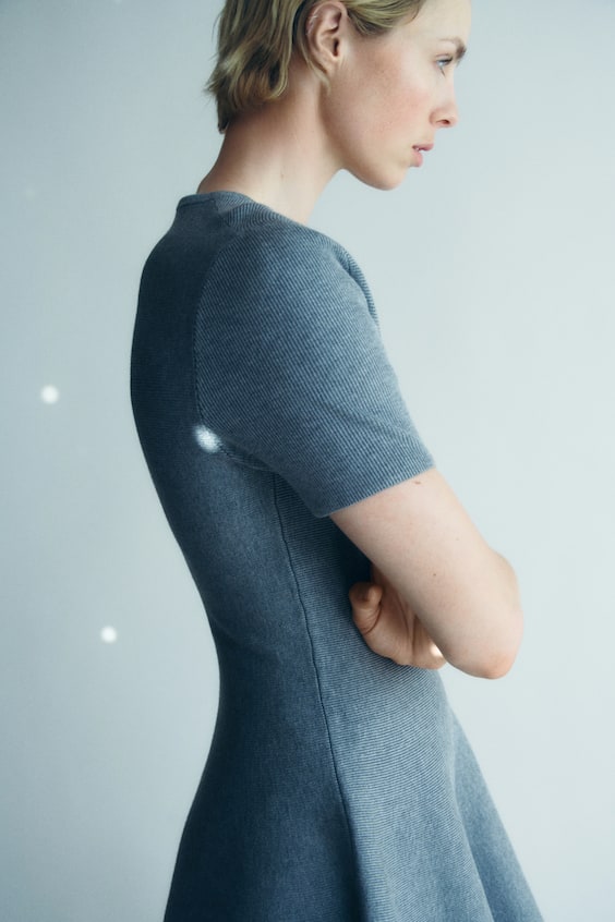 HM Ausgestelltes Kleid Kostenloser Versand
