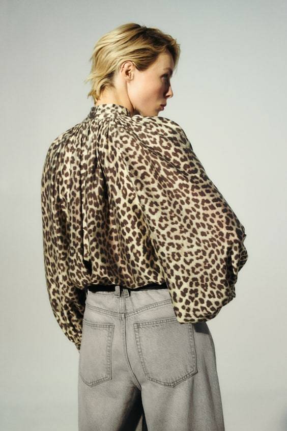 HM Weite Jeans Kauf eins, bekomm eins gratis