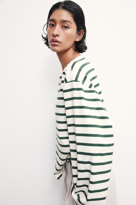 HM Oversized Shirt mit U-Boot-Ausschnitt Flash Sale