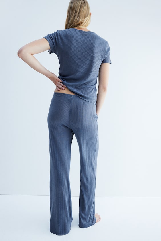 HM Gerippter Pyjama Osterangebot