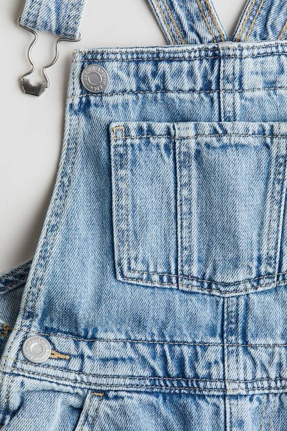 HM Latzhose aus Denim Neueste Stile
