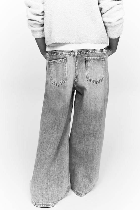 HM Denimhose mit Kordelzugdetail Vierteljährliche Förderung
