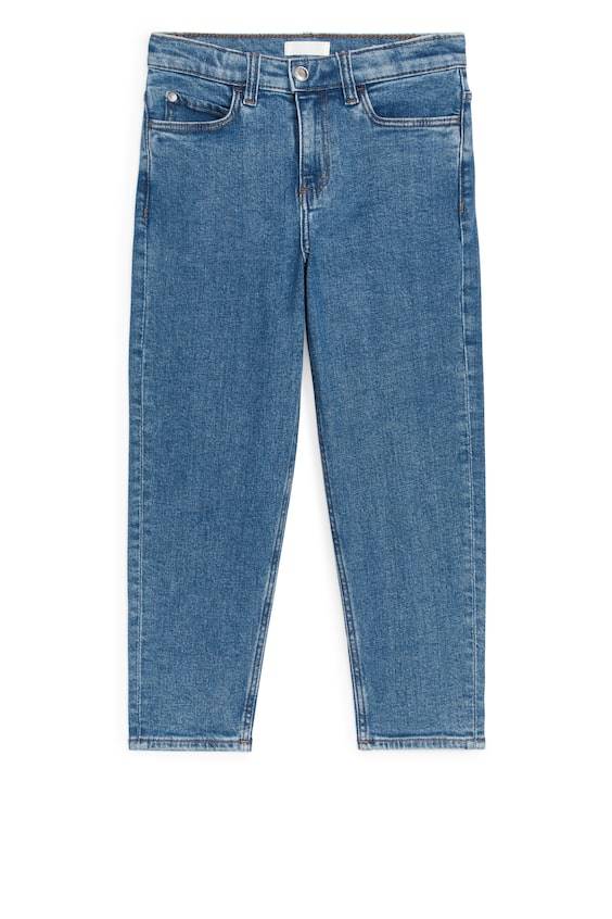 HM Stretch-Jeans mit schmal zulaufendem Bein 50% Rabatt für begrenzte Zeit
