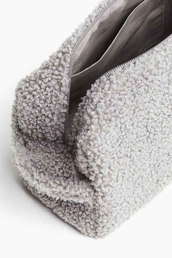 HM Wickeltasche aus Teddyfleece Zeitlich begrenztes Angebot