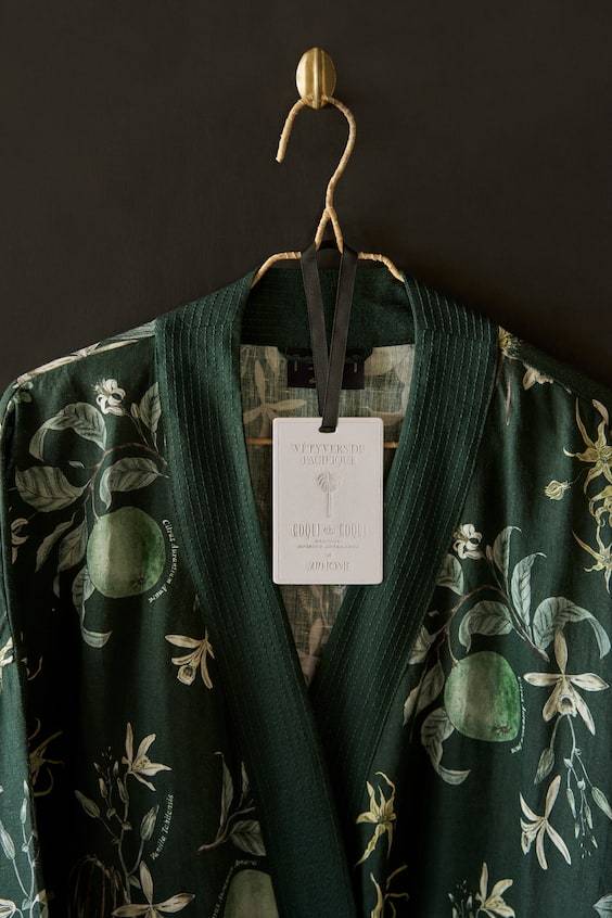 HM Morgenmantel mit Botanikprint Discount Store für neue Produkte