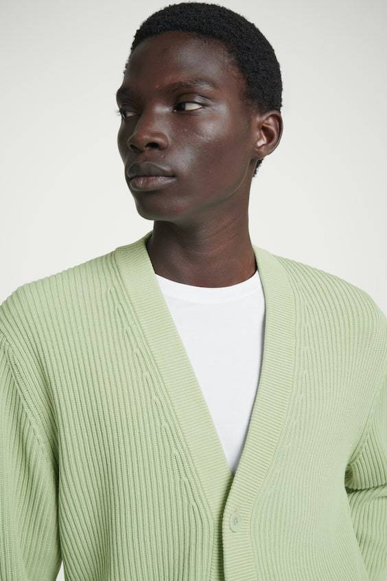 HM BAUMWOLL-STRICKJACKE MIT ACID-WASCHUNG Super Sparpreis