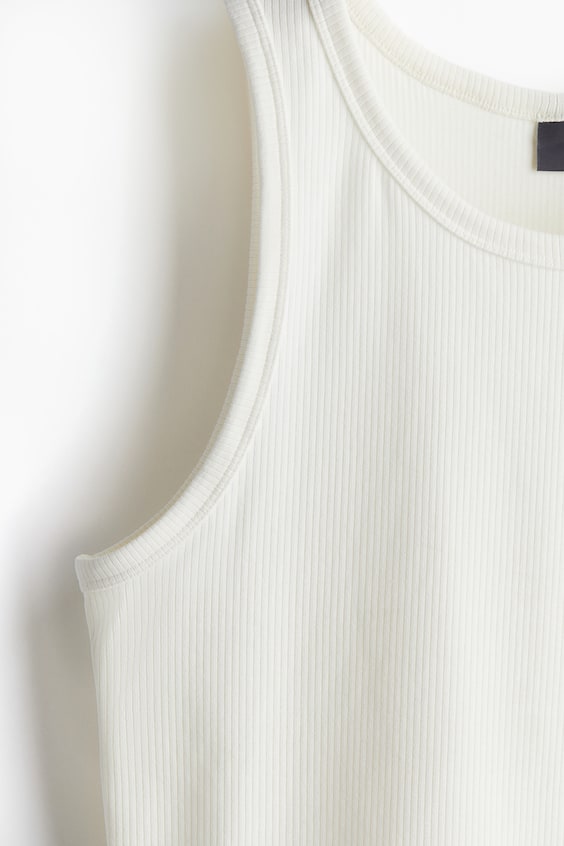 HM Geripptes Tanktop in Slim Fit 50% Rabatt für begrenzte Zeit