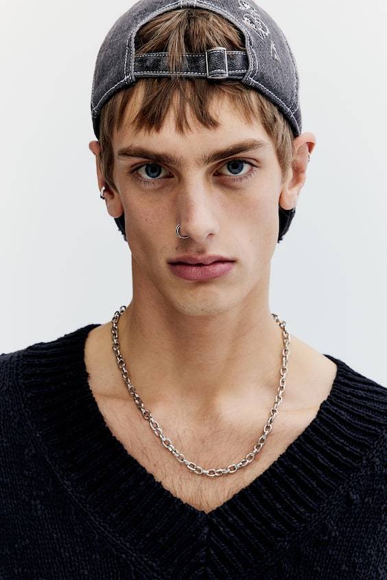 HM V-Pullover aus Baumwolle in Loose Fit Rabatte dieses Monats