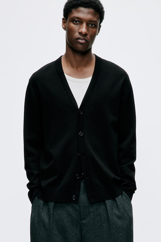 HM Feinstrick-Cardigan in Regular Fit 2025