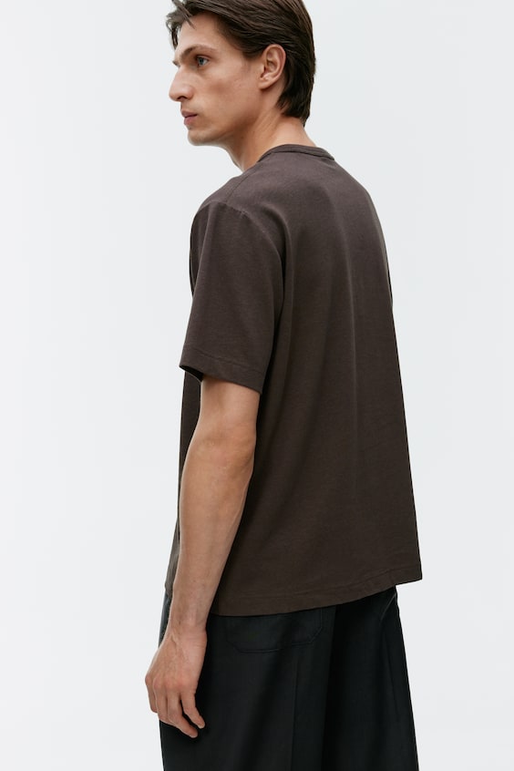 HM T-Shirt aus Baumwolle und Leinen Rabatt