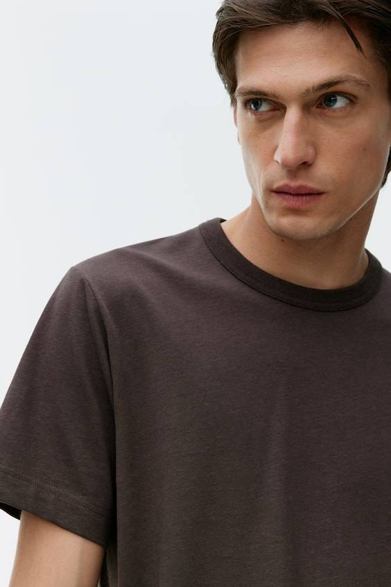 HM T-Shirt aus Baumwolle und Leinen Rabatt