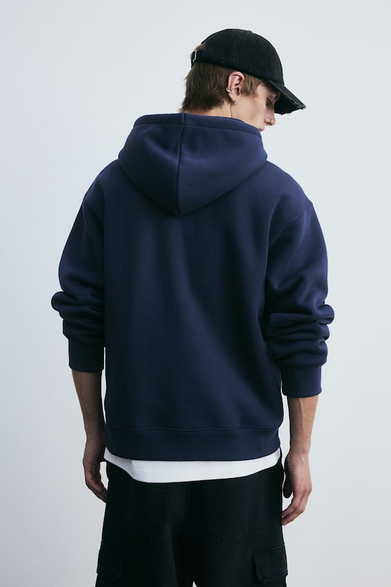 HM Bedruckter Hoodie in Oversized Fit Blitzangebot