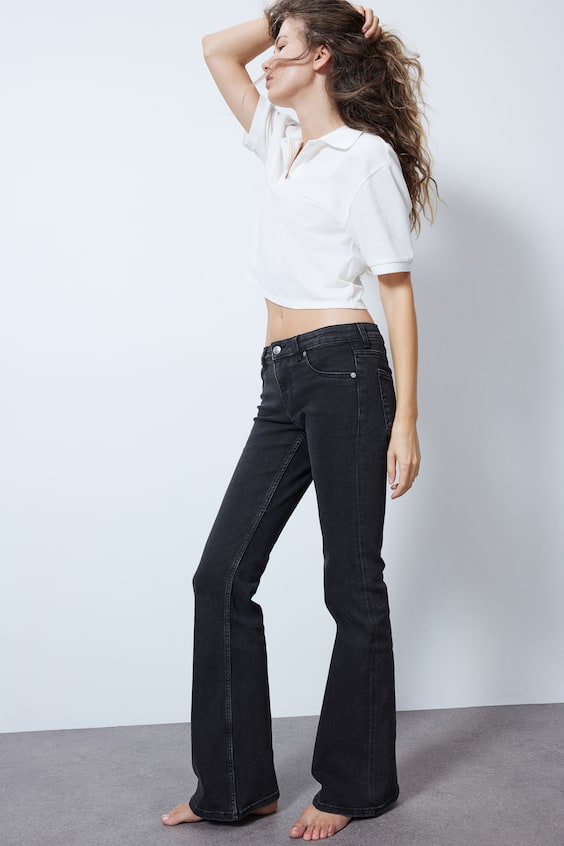 HM Flared Low Jeans Super Rabatt