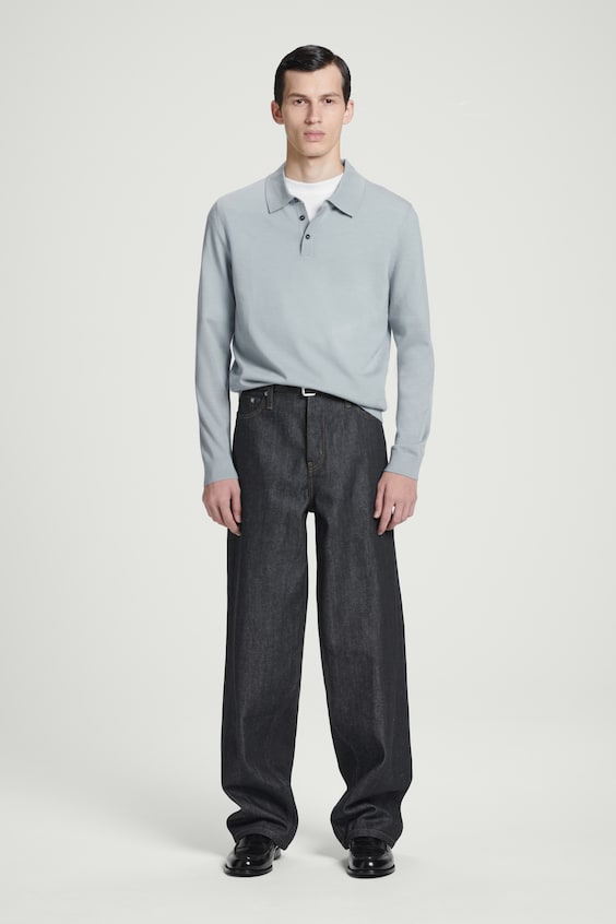 HM SCHMAL GESCHNITTENES POLOSHIRT AUS MERINOWOLLE Begrenztes Angebot