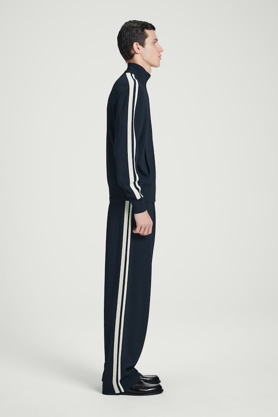 HM STRICK-TRAININGSJACKE MIT KONTRASTSTREIFEN Online Shopping