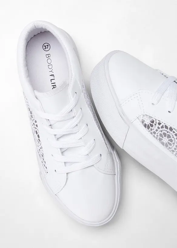 BODYFLIRT Plateau Sneaker Valentinstagsangebot