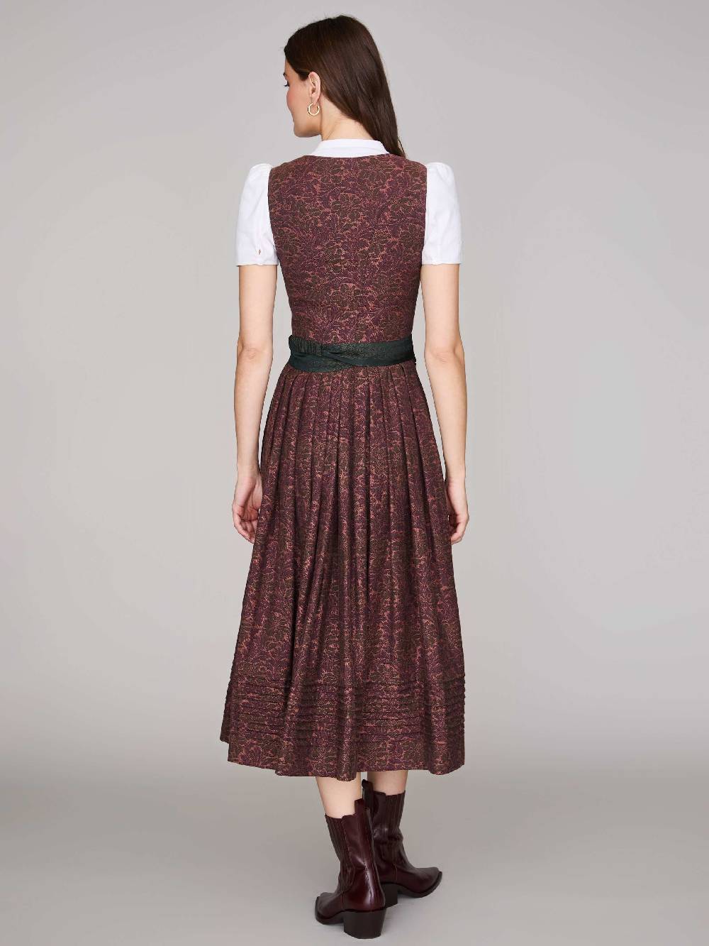 Limberry Dirndl in Korall mit floralem Muster - MONIKA KORALLE Exklusivangebot