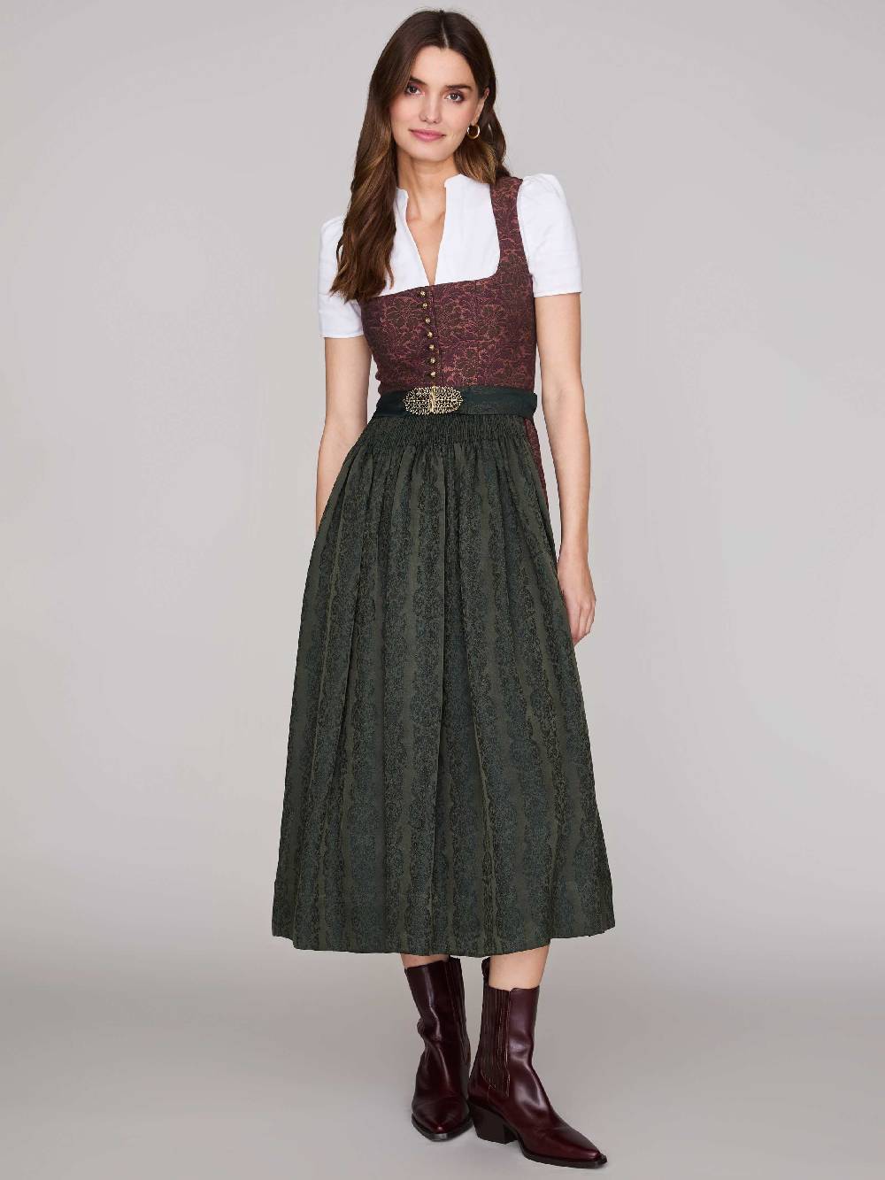 Limberry Dirndl in Korall mit floralem Muster - MONIKA KORALLE Exklusivangebot