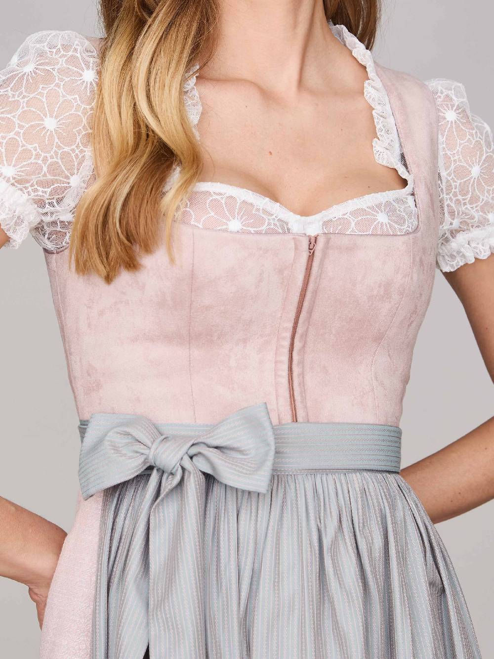 Limberry Rosé-farbenes Dirndl mit Velours-Mieder - ISOBEL VINTAGE ROSE Clearance-Verkauf