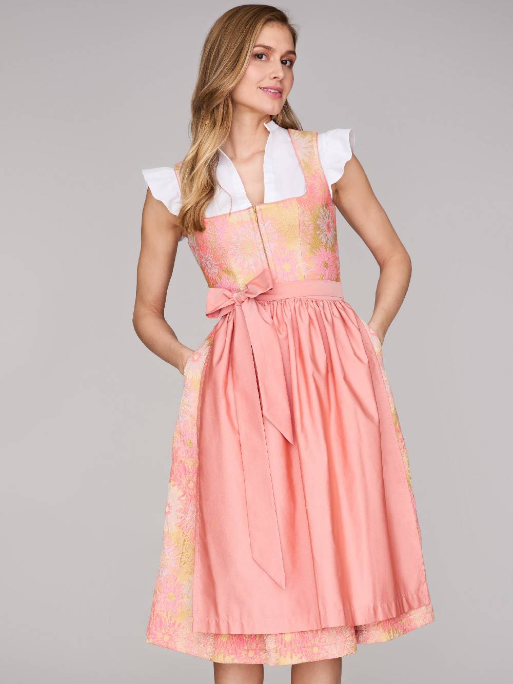 Limberry Rosa-farbenes Dirndl mit Blumenmuster - DAHLIA CORAL ALMOND Fabrik Onlineshop