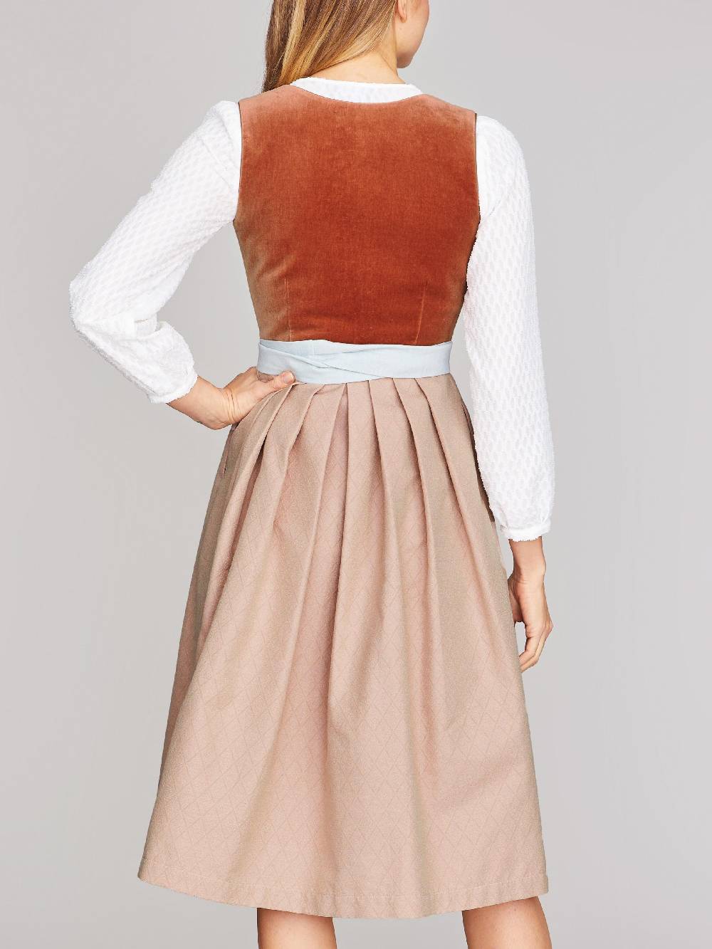 Limberry Kupfer-farbenes Dirndl mit Samt-Mieder - DELILAH PEACH BLOSSOM Begrenzt auf 3 Tage