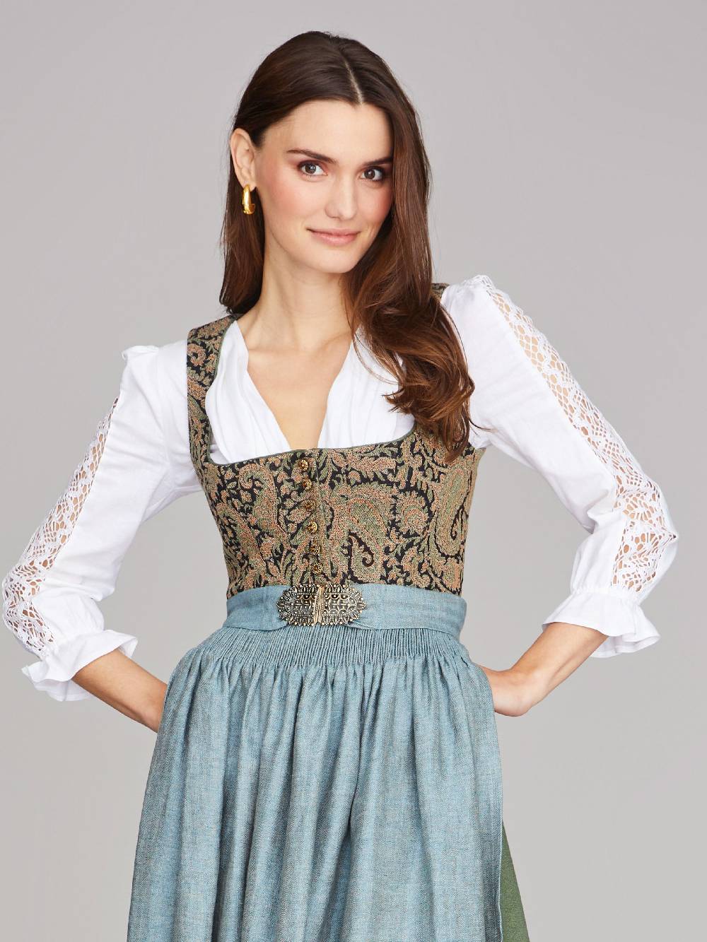 Limberry Reinweiße Dirndlbluse mit Schalkragen - SIMONES Fabrikpreis