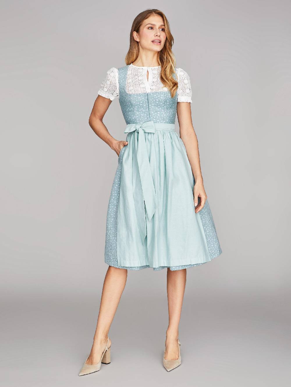 Limberry Hellblaues Dirndl mit Streublumen - LILIA PISTACHIO Günstig kaufen