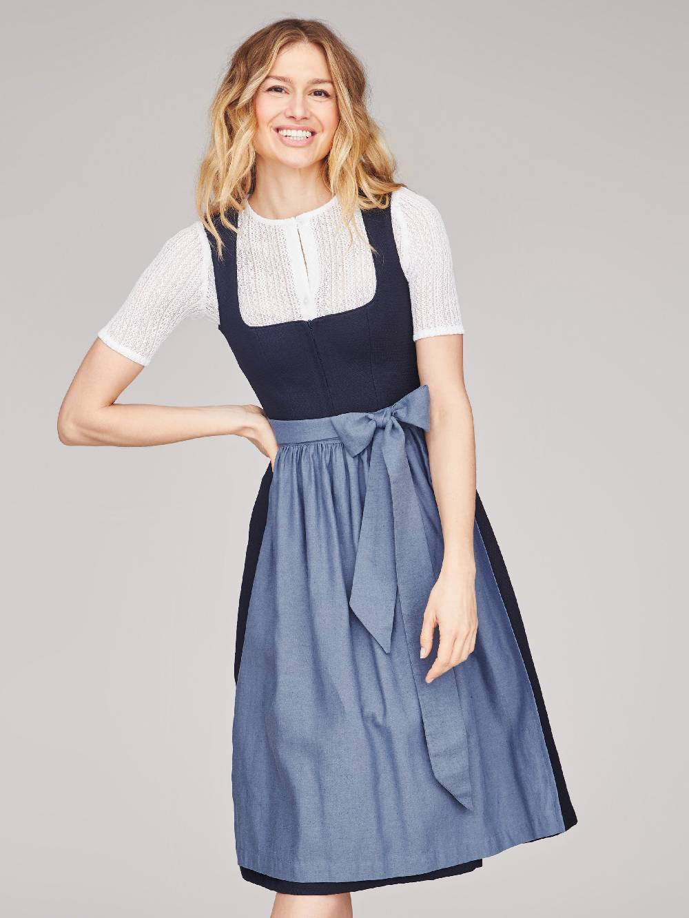 Limberry Dunkelblaues strukturiertes Dirndl - RAVEN MIDNIGHT BLUE Vierteljährliche Förderung