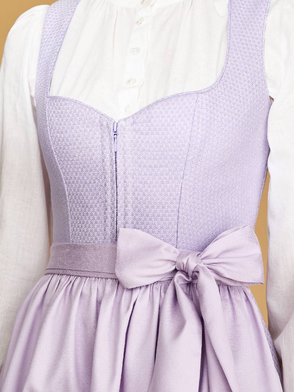 Limberry Hochgeschlossene Dirndlbluse mit Langarm - LEONA Nur noch ein Tag übrig