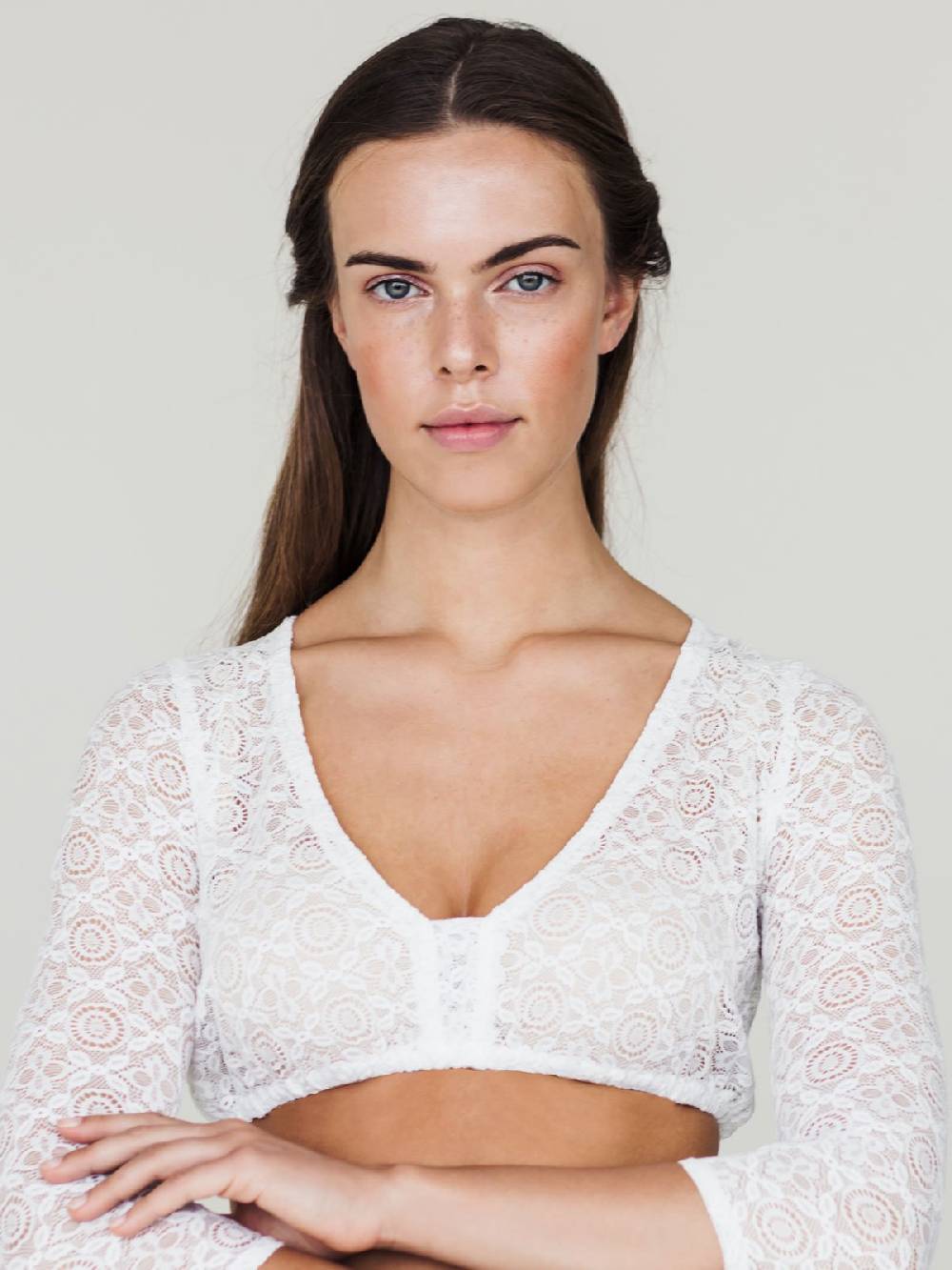 Limberry Langarm-Dirndlbluse mit V-Ausschnitt - KÄTHE Black Friday Preise