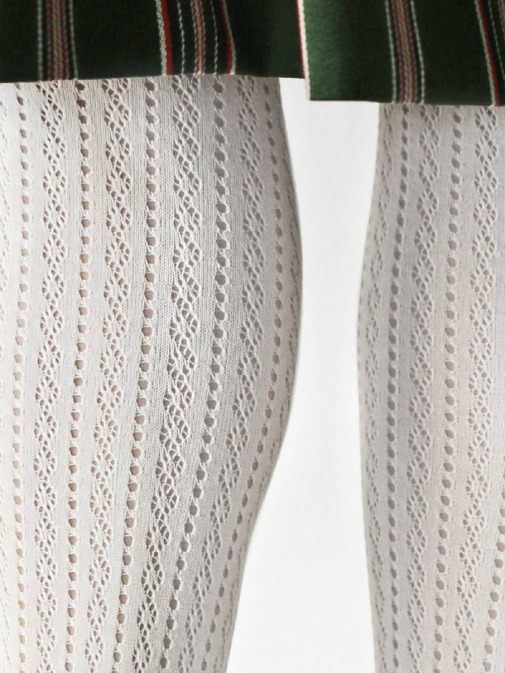 Limberry Weiße Trachten-Strumpfhose - CROCHET 50% Rabatt mit kostenlosem Versand
