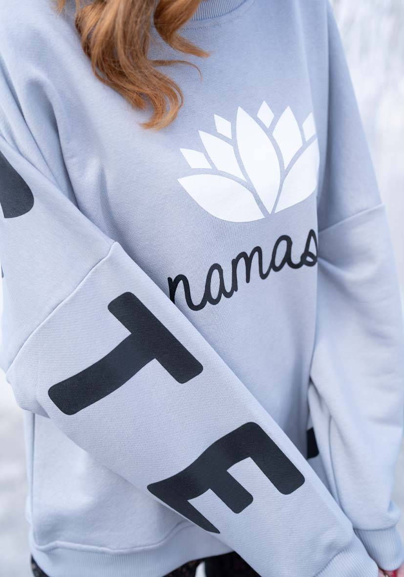 Miss Goodlife Roundneck Double Namasté – grey Meist gekauft