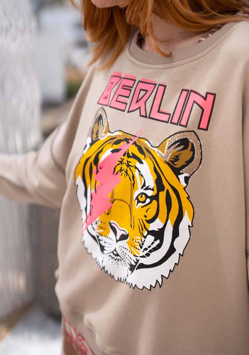 Miss Goodlife Roundneck Berlin Tiger – sand Speichern exportieren