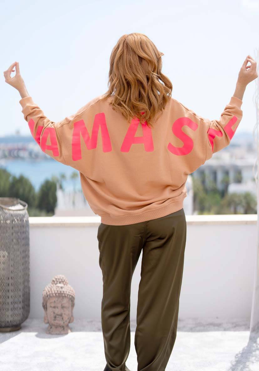Miss Goodlife Roundneck Double Namasté Strass – puder Online