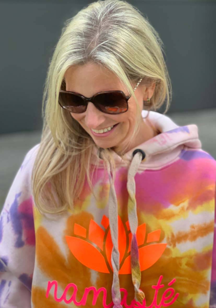 Miss Goodlife Hoodie Batik Namasté – rose im Angebot